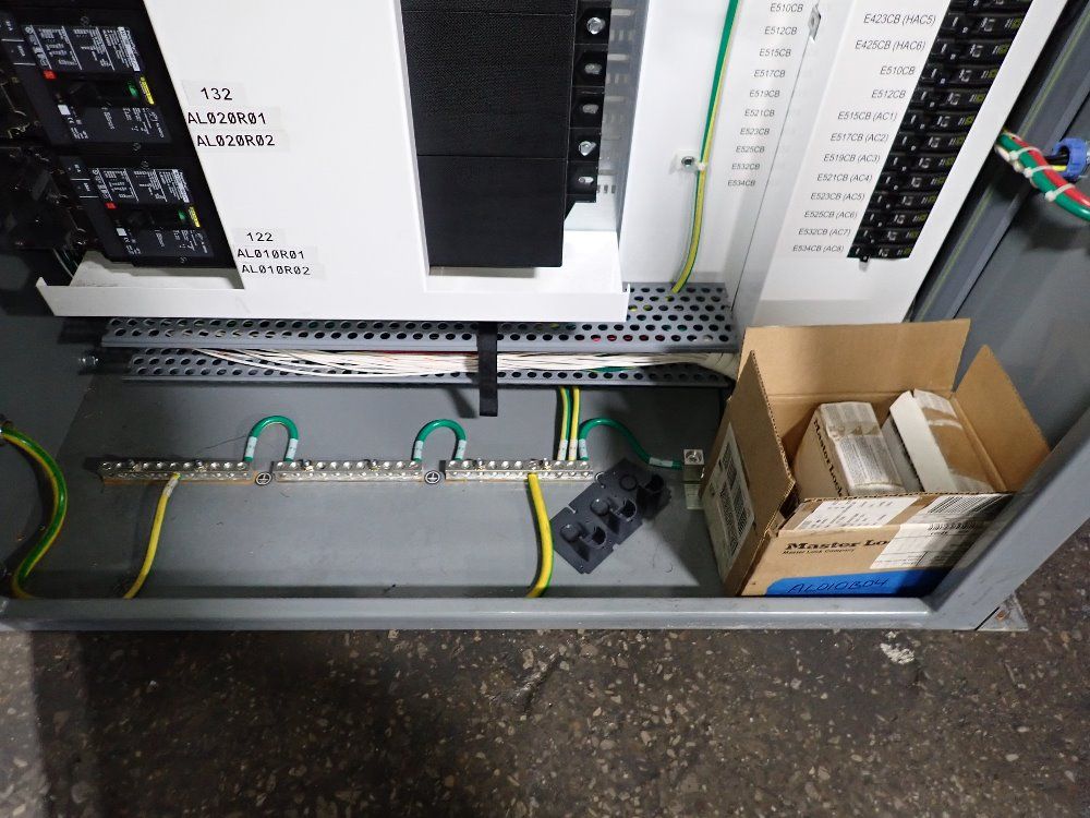 Square D / Schneider Distribution Panel