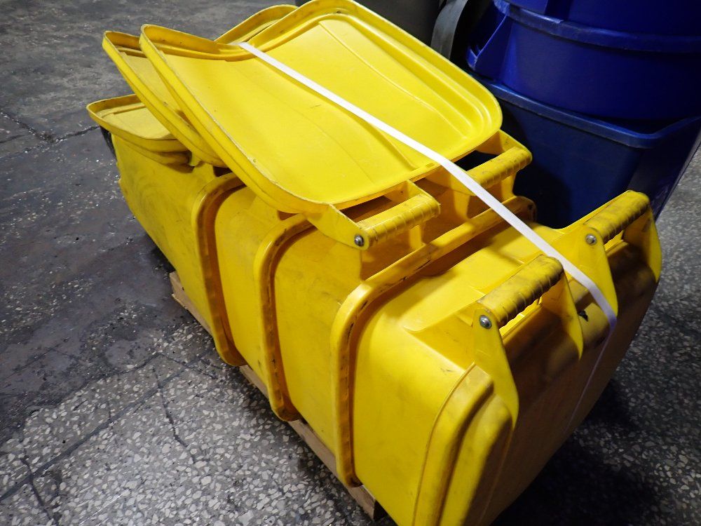 32 Gal Waste Containers