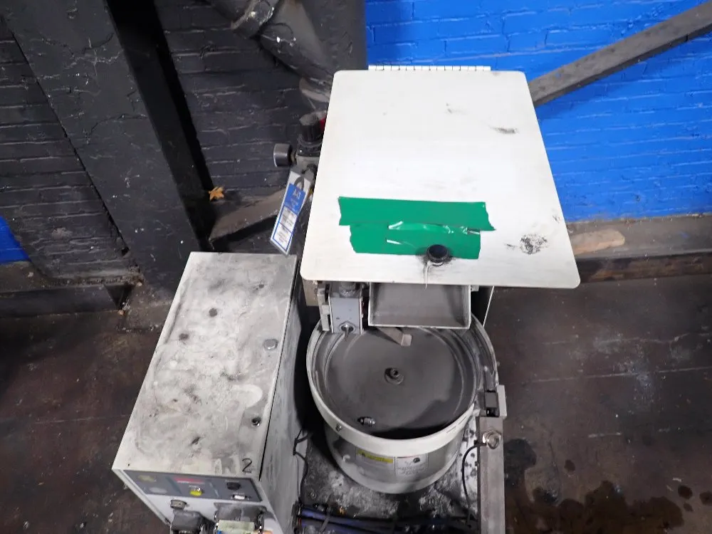 Emhart Teknologies 12" Bowl Vibratory Bowl Feeder - Z041.603/120