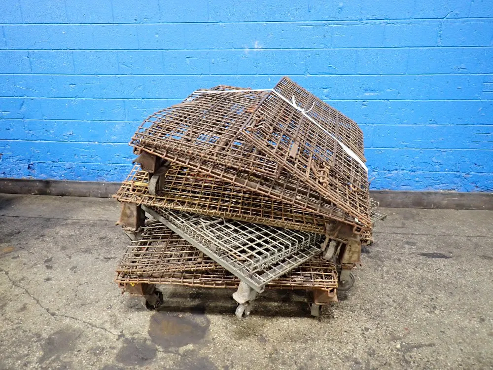 PORTABLE COLLAPSIBLE BASKETS