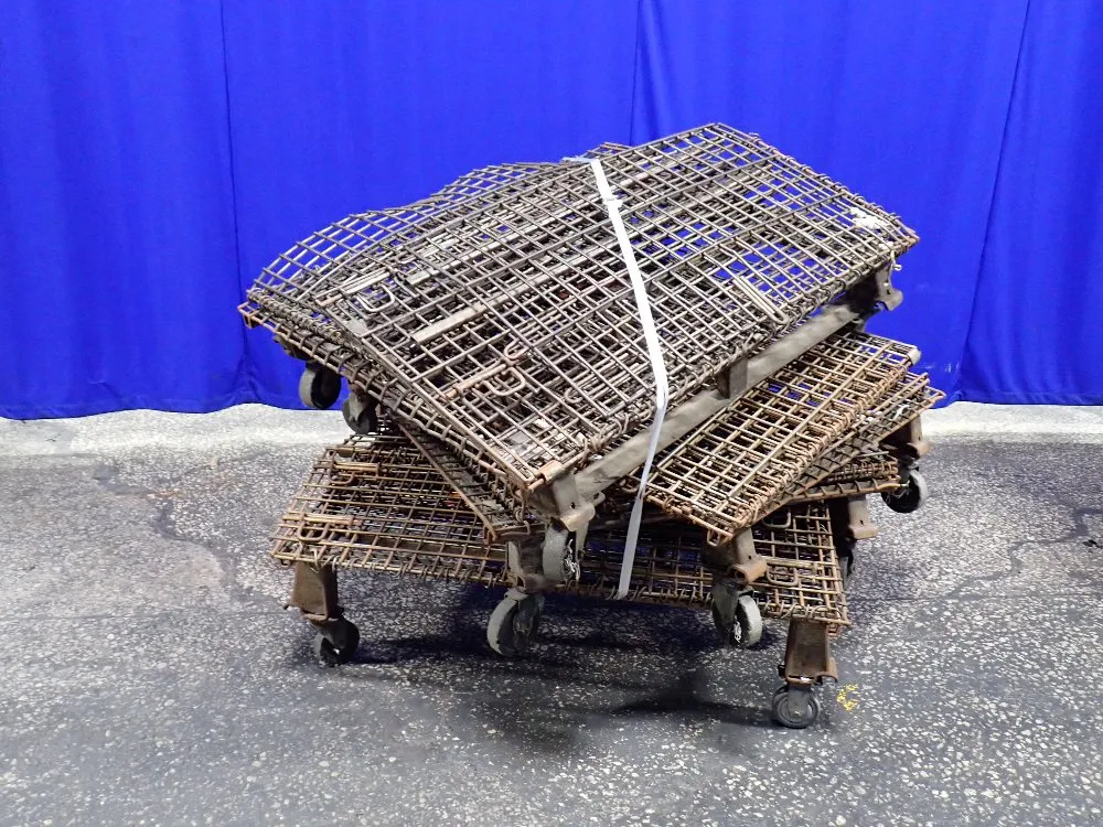 PORTABLE COLLAPSIBLE BASKETS