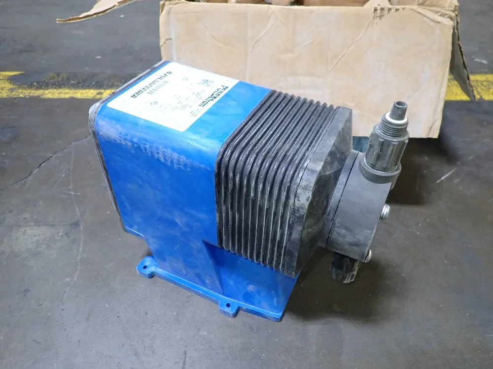 Pulsafeeder Electronic Metering Pump - Lph6ma-ktc3-500