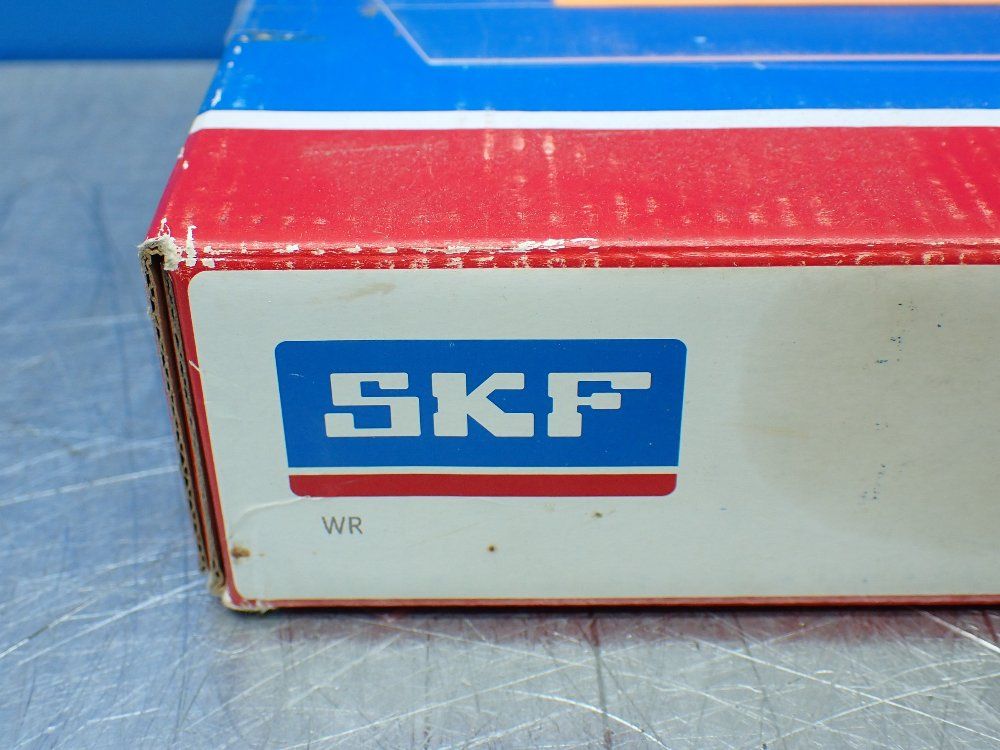 Skf 100 Mm Id, 180 Mm Od, 46 Mm Width Spherical Roller Bearing - 22220 Ek/c3