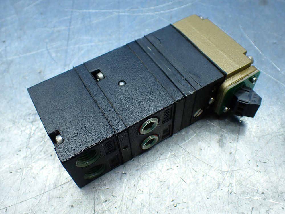 Fairchild Electro-pneumatic Transducer. - Tt7800-406