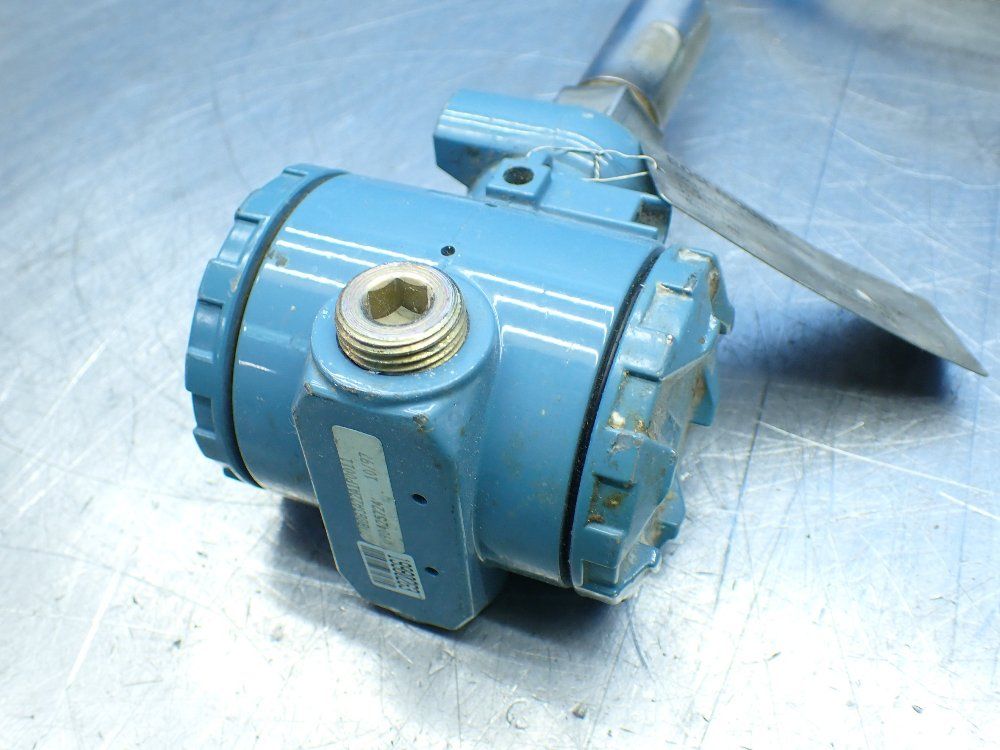 Rosemount Pressure Transmitter. - 2088g3a22a1s1