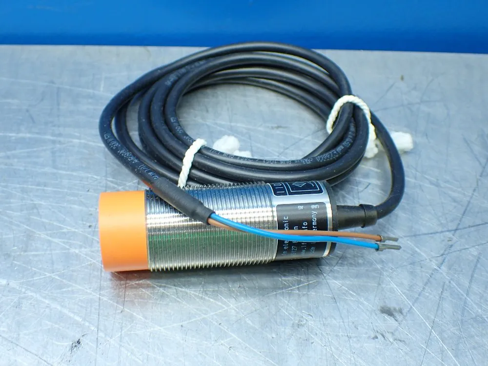 Ifm Inductive Proximity Sensor. - Ii0274