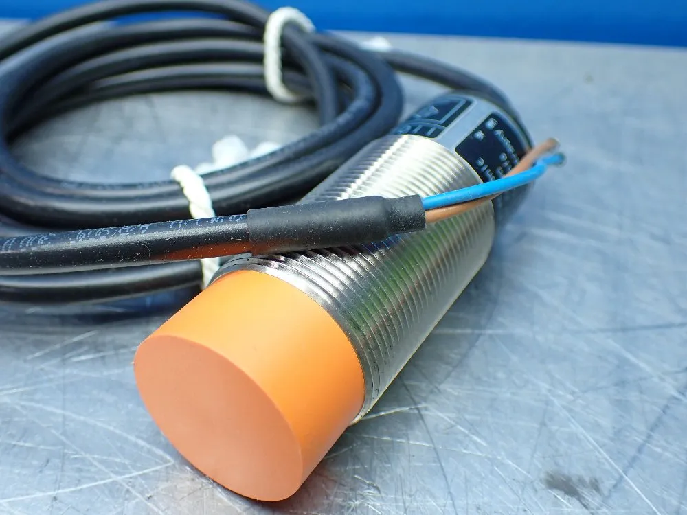 Ifm Inductive Proximity Sensor. - Ii0274