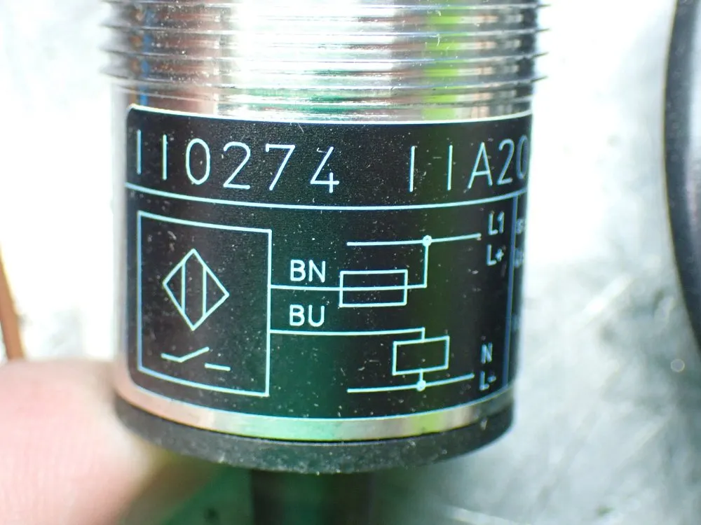 Ifm Inductive Proximity Sensor. - Ii0274