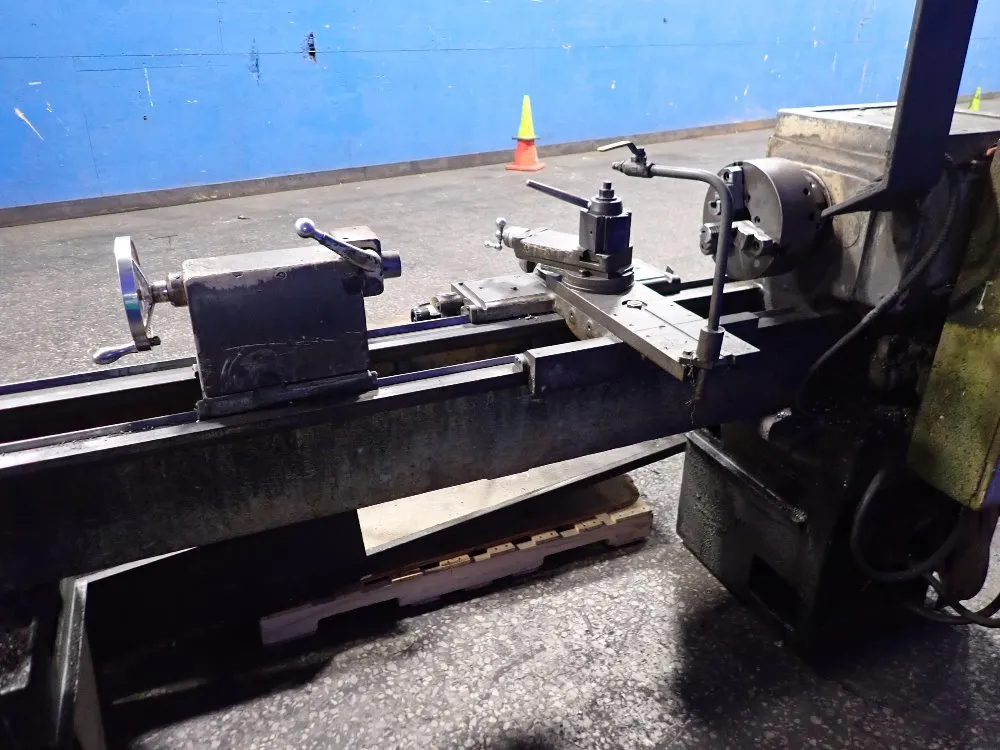 Leblond Makino 16" X 56" Lathe