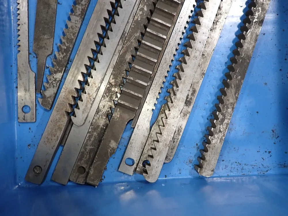 Davis 18 1/2" X 29 1/4" Keyseater