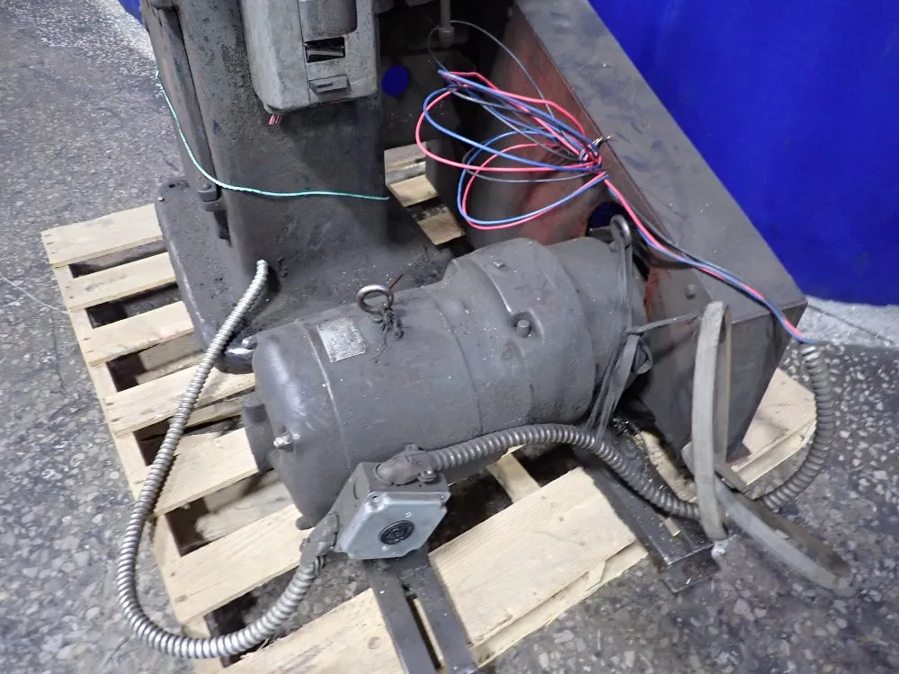 Davis 18 1/2" X 29 1/4" Keyseater