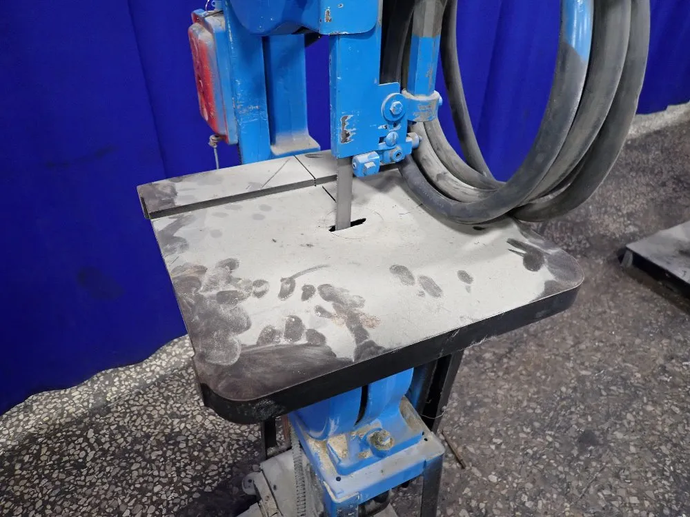 Delta 13 1/2" Vertical Band Saw