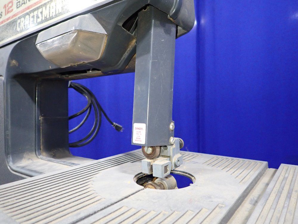 Craftsman 12" Vertical Band Saw - 113.243311