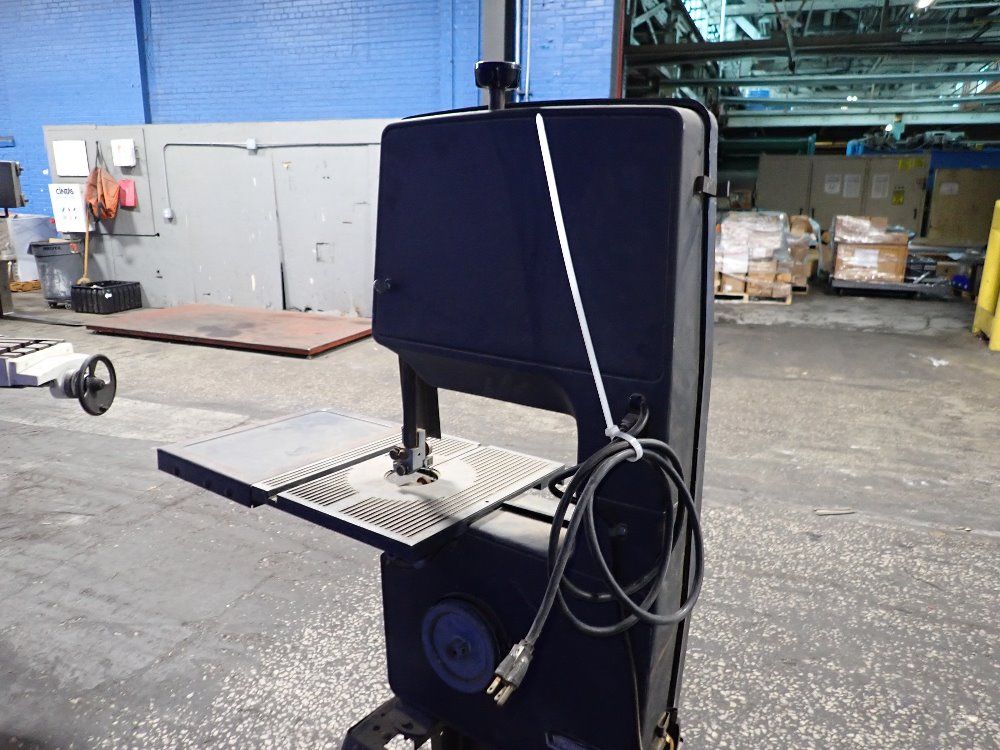 Craftsman 12" Vertical Band Saw - 113.243311