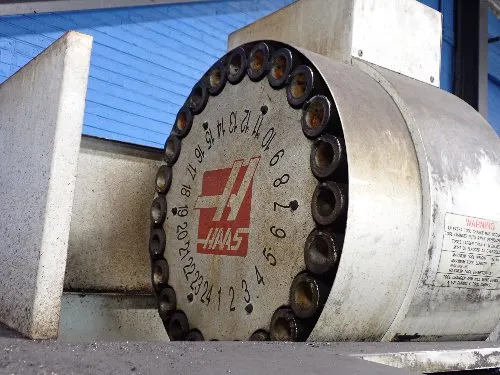 Haas 18" X 52" Cnc Vmc - Vf4
