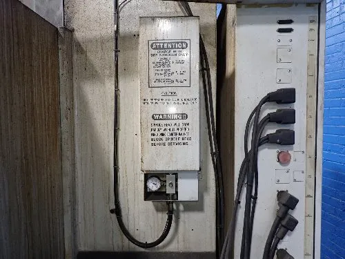 Haas 18" X 52" Cnc Vmc - Vf4