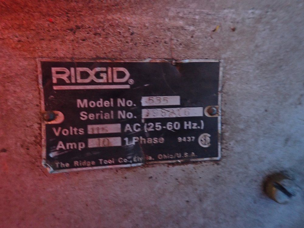 Ridgid Pipe Threading Machine - 535