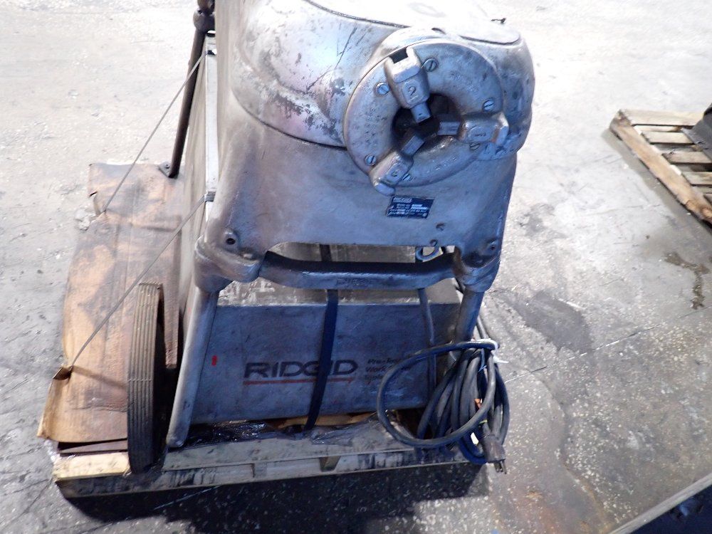 Ridgid Pipe Threading Machine - 535