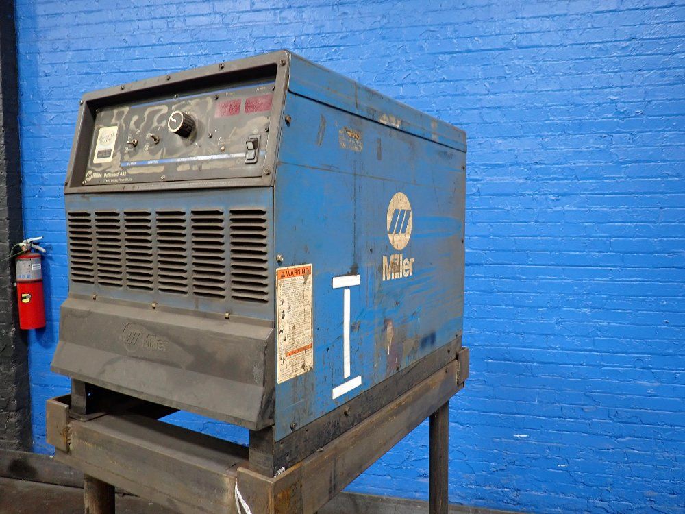 Miller 31.1 Kw Welder - Deltaweld 452