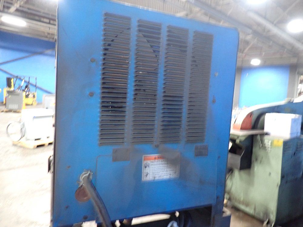 Miller 31.1 Kw Welder - Deltaweld 452