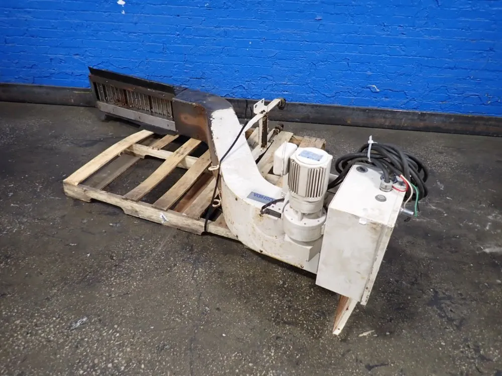 Yoshida Incline Chip Conveyor