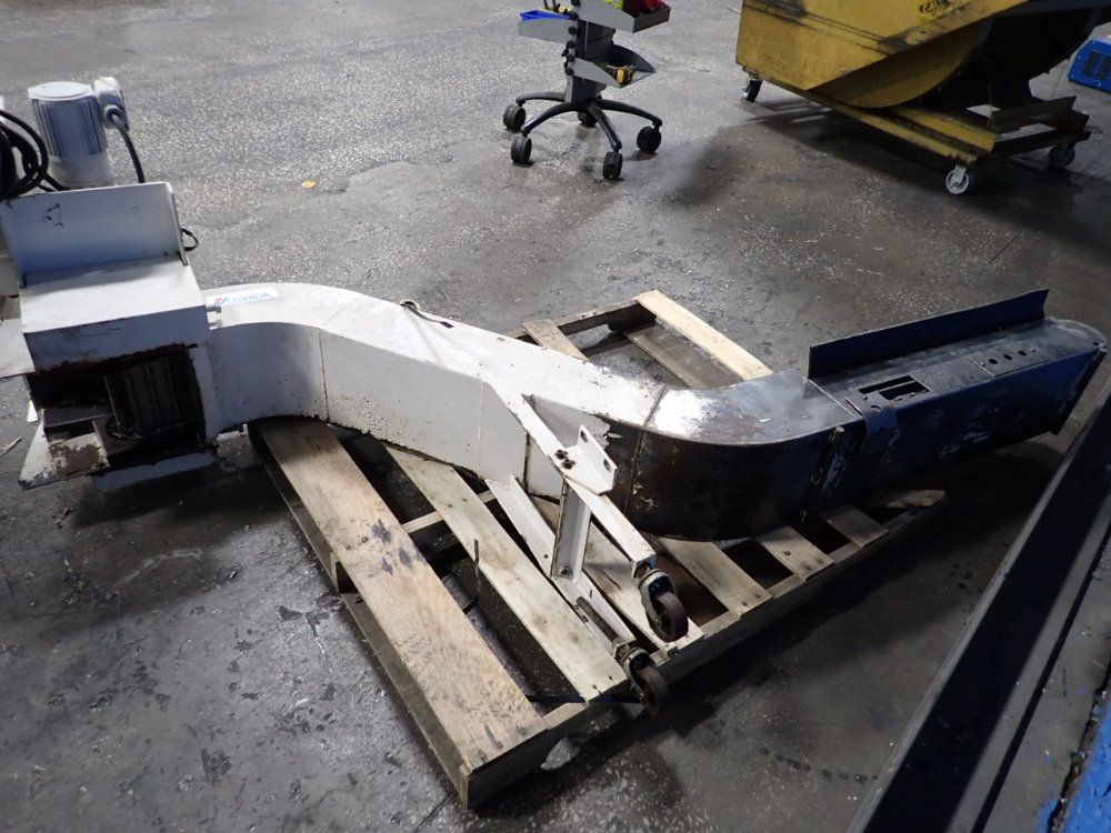 Yoshida Incline Chip Conveyor