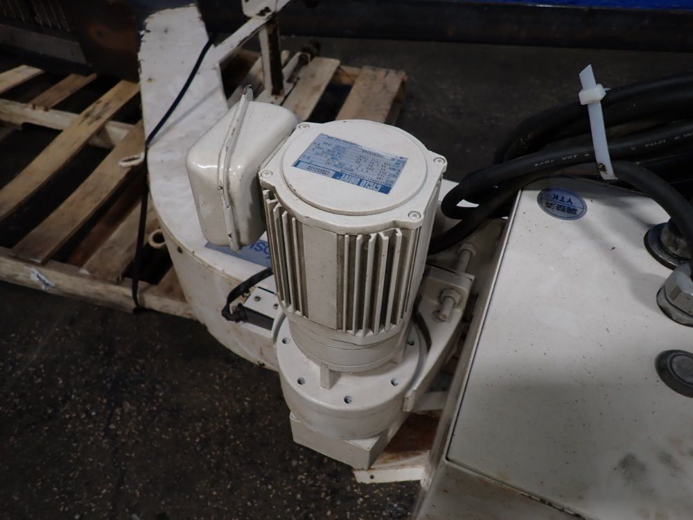 Yoshida Incline Chip Conveyor