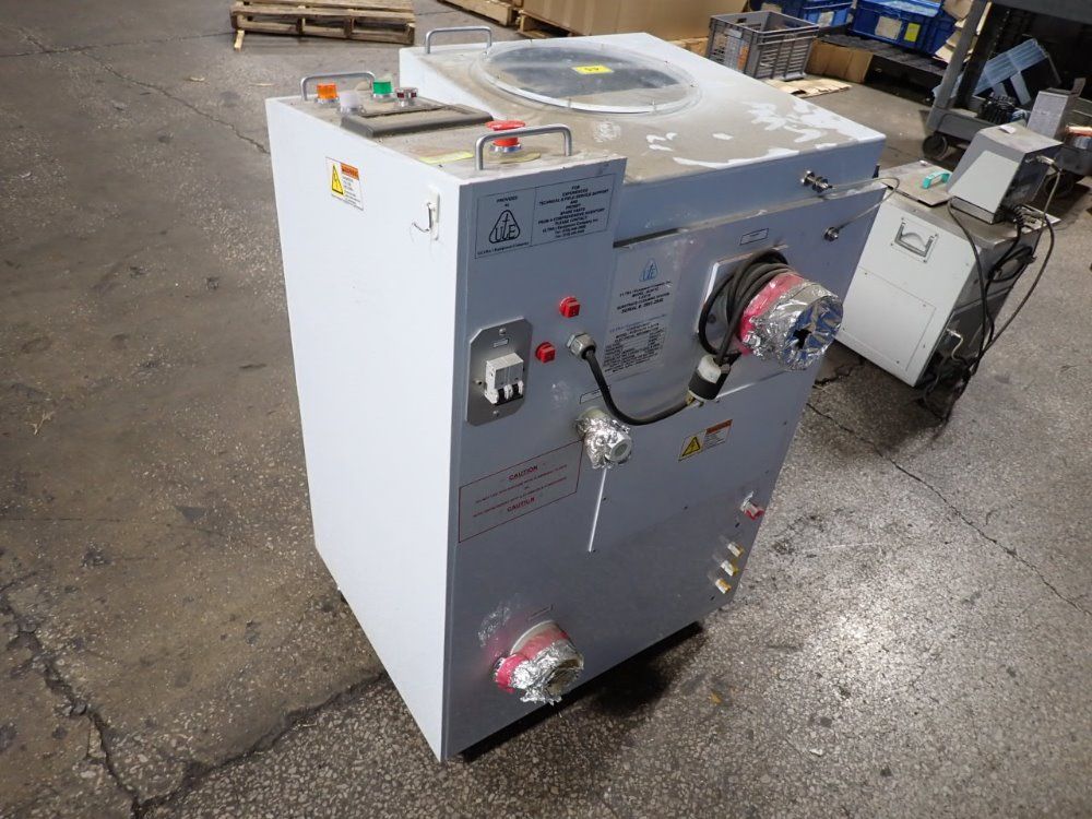 Ultra Equipment Company Substrate Cleaning System - Scs112