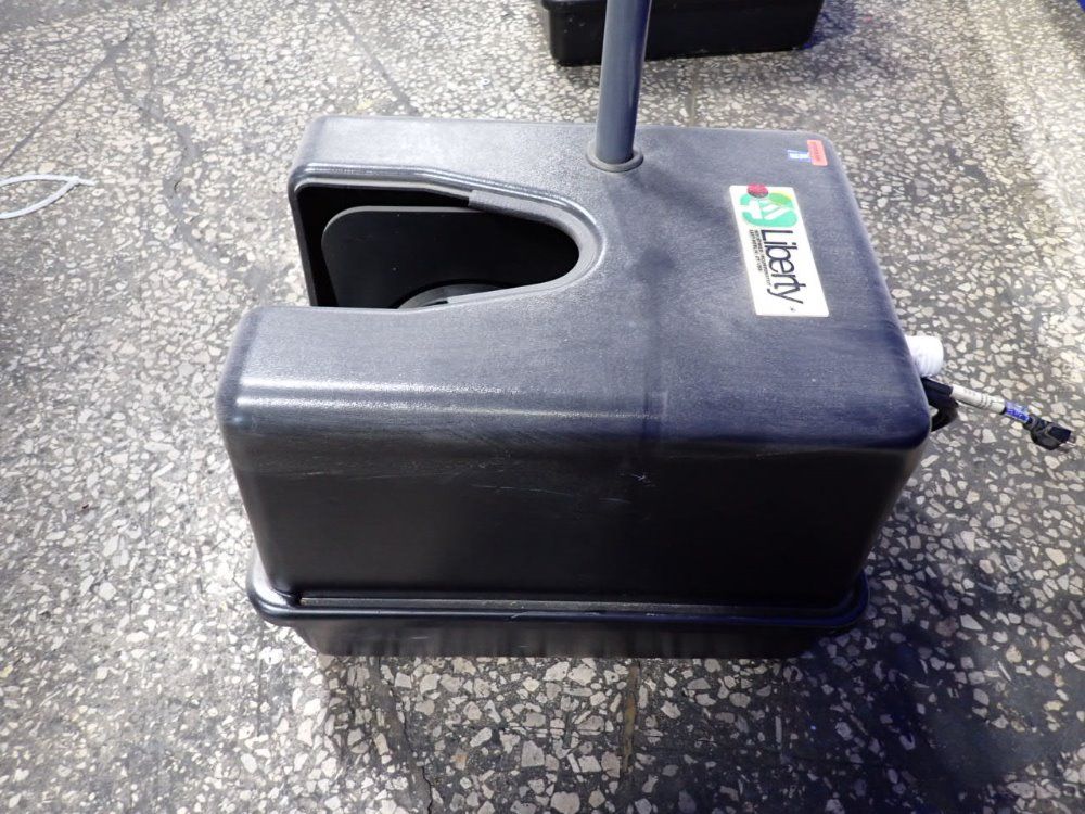 Liberty Shoe Cleaner - 100f5r Tb