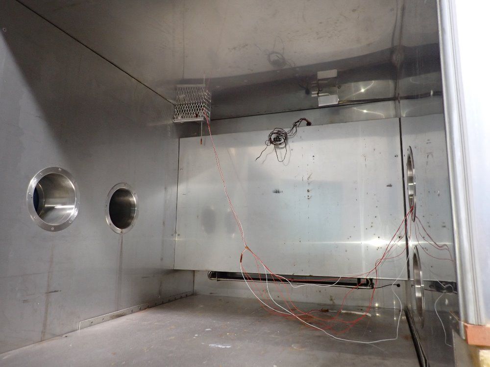 Thermotron 38" X 38" X 35" Environmental Chamber - Sm-32c Mini-max