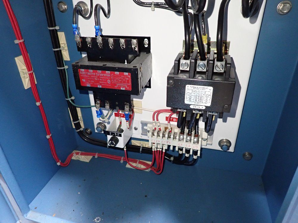 Thermotron 38" X 38" X 35" Environmental Chamber - Sm-32c Mini-max