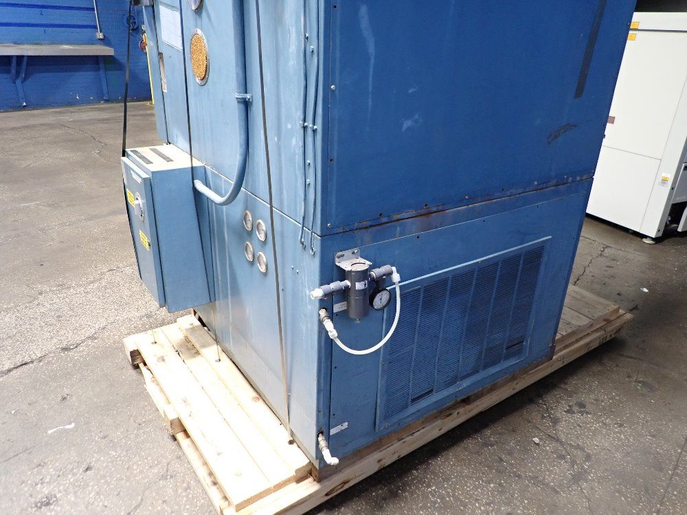 Thermotron 38" X 38" X 35" Environmental Chamber - Sm-32c Mini-max