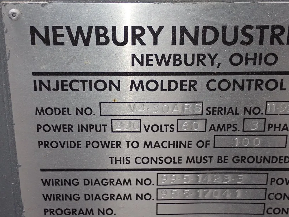 Newbury Vertical Injection Molder - V4-30ars