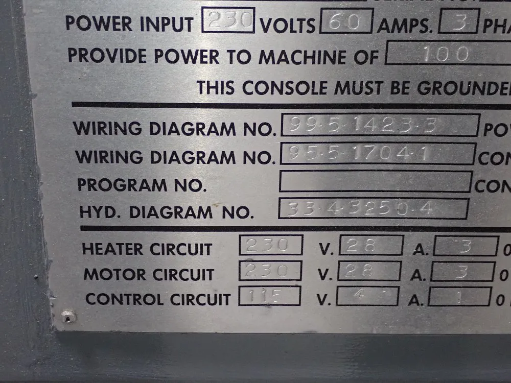 Newbury Vertical Injection Molder - V4-30ars