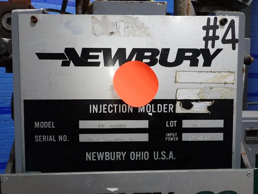 Newbury Vertical Injection Molder - V4-30ars