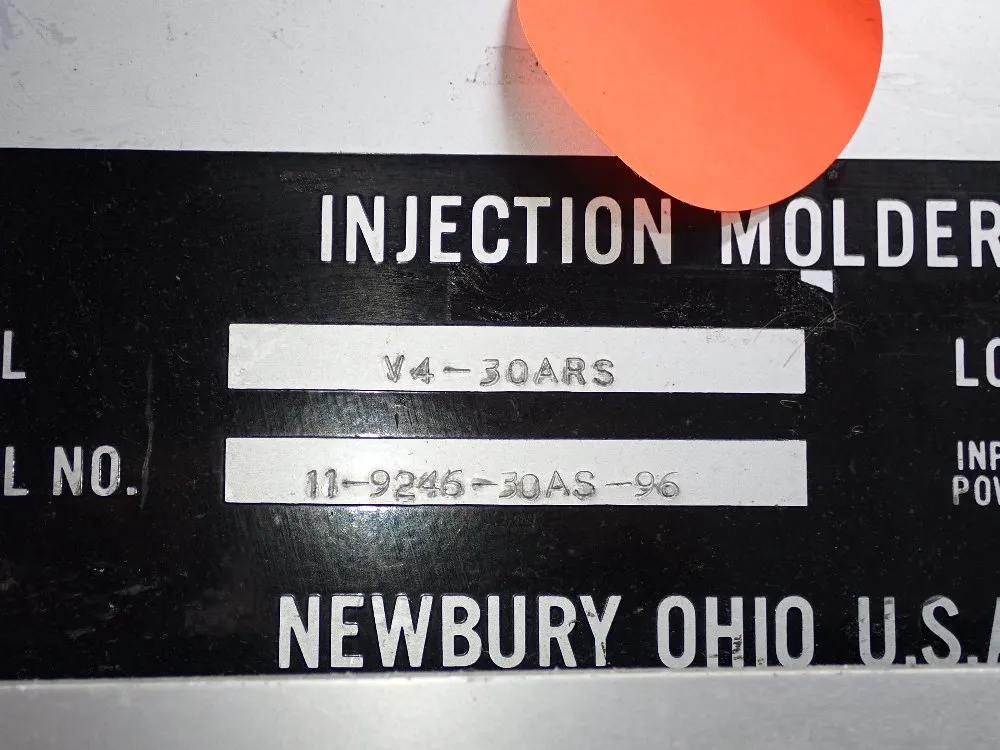 Newbury Vertical Injection Molder - V4-30ars