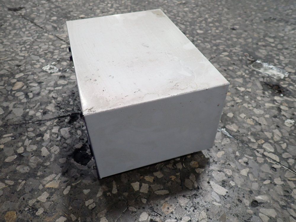 Engis Electronic Dispenser - Emc-2