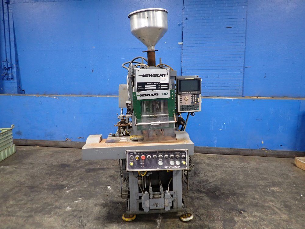 Newbury Vertical Injection Molder - V5-30ars