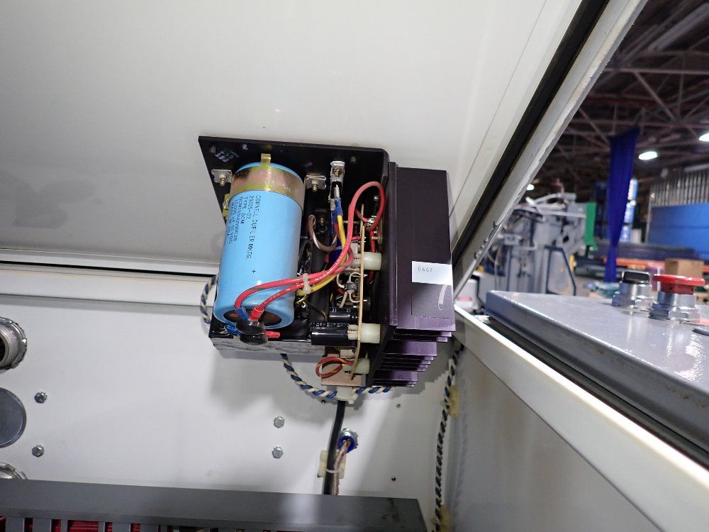 Newbury Vertical Injection Molder - V5-30ars