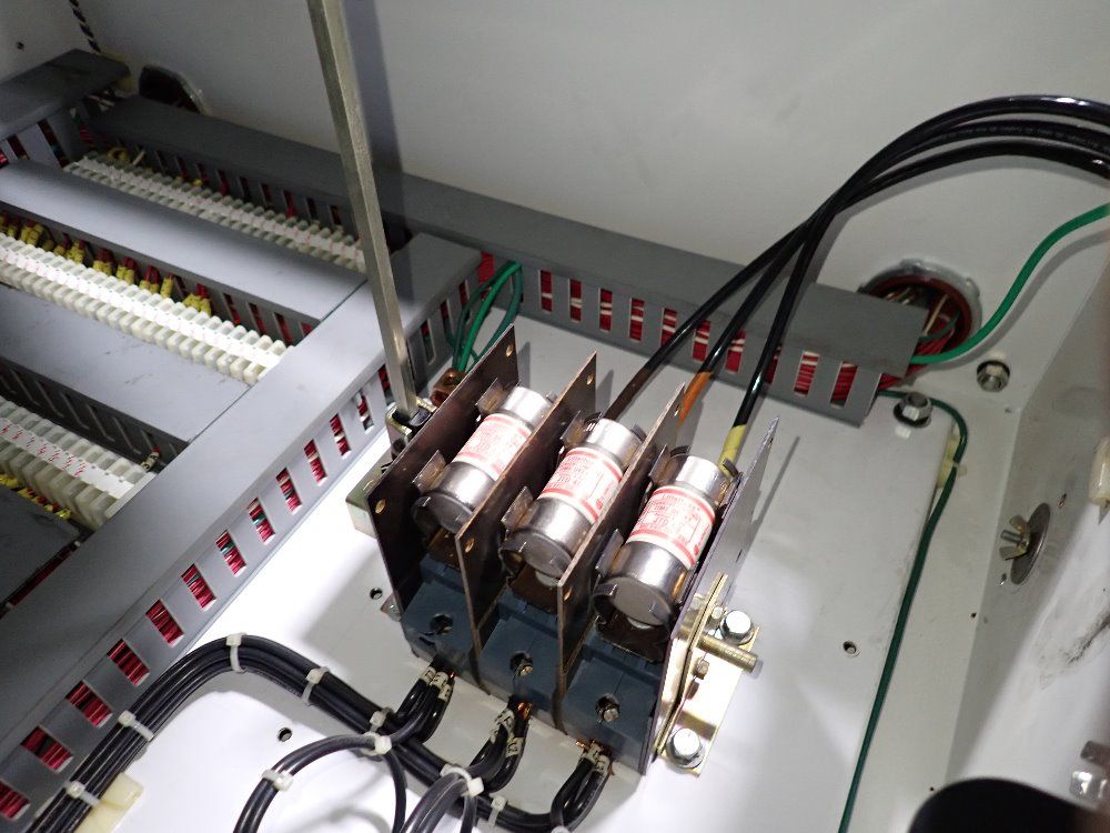 Newbury Vertical Injection Molder - V5-30ars