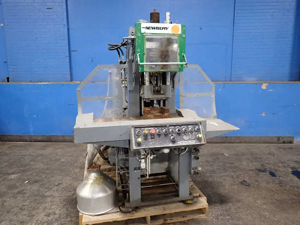 Newbury Vertical Injection Molder - V14 30ars