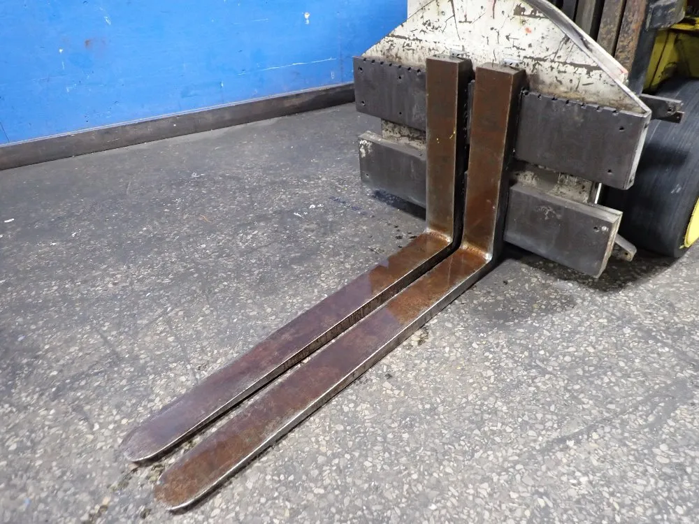 Hyster 12000 Lbs Propane Forklift - S155xl2