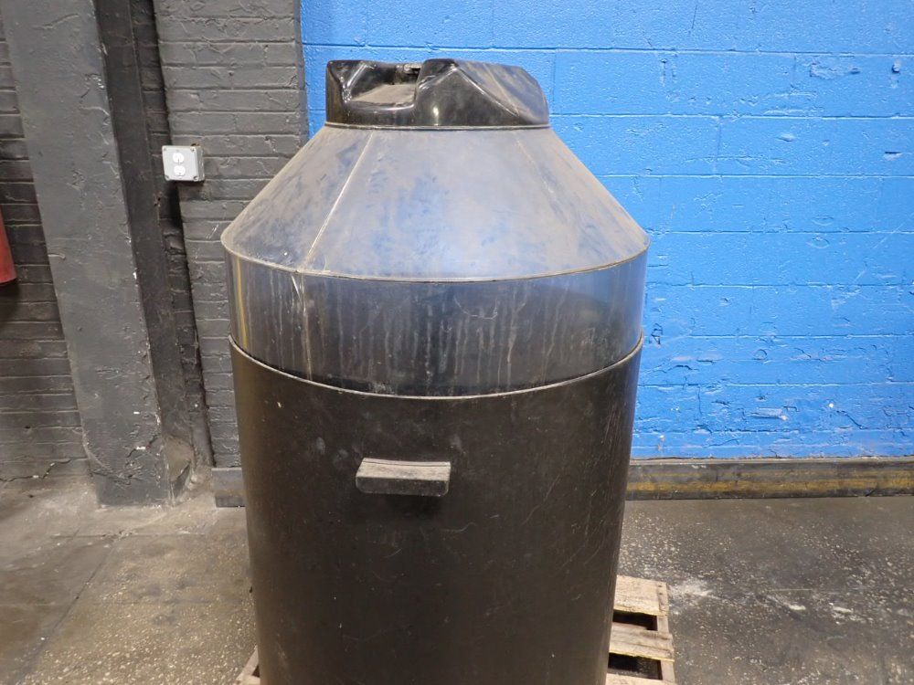 Brechbuhl 30"x30"x35" Plastic Tank