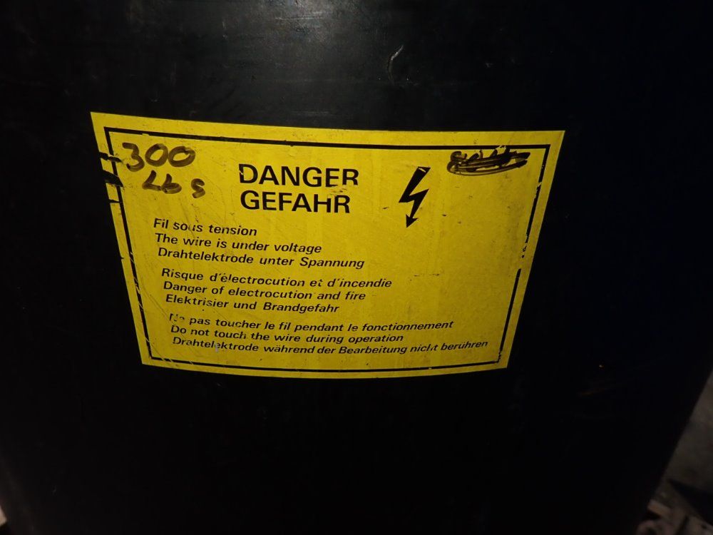 Brechbuhl 30"x30"x35" Plastic Tank