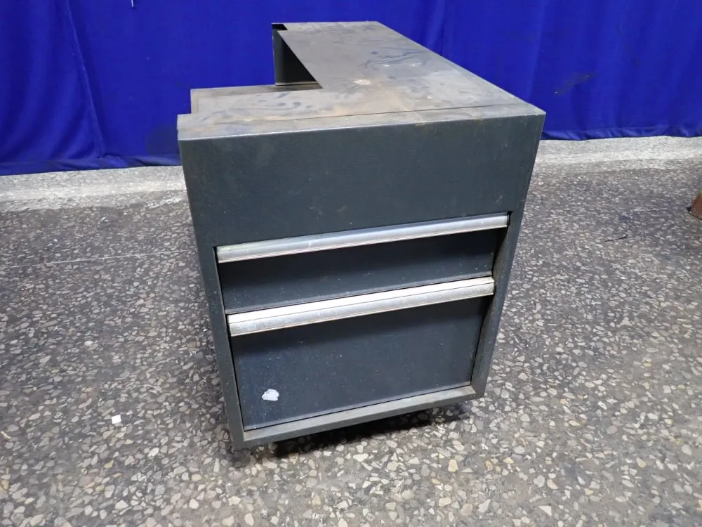 TOOL CABINET