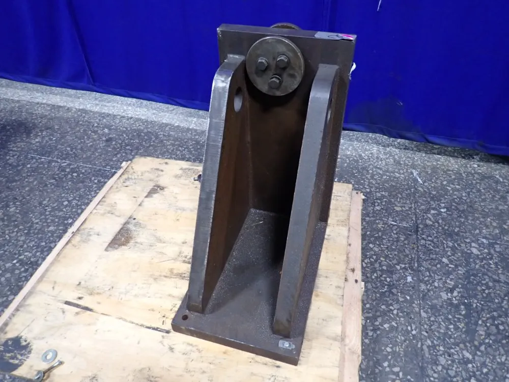 RIGHT ANGLE PLATE