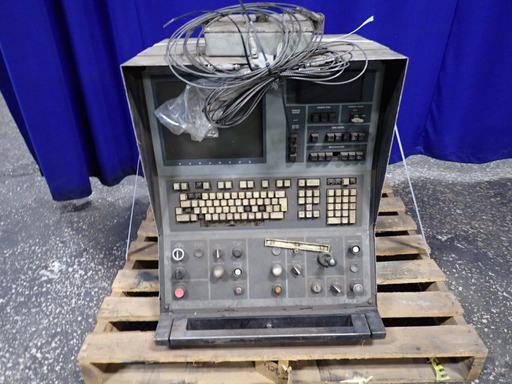 Giddings & Lewis Control Panel