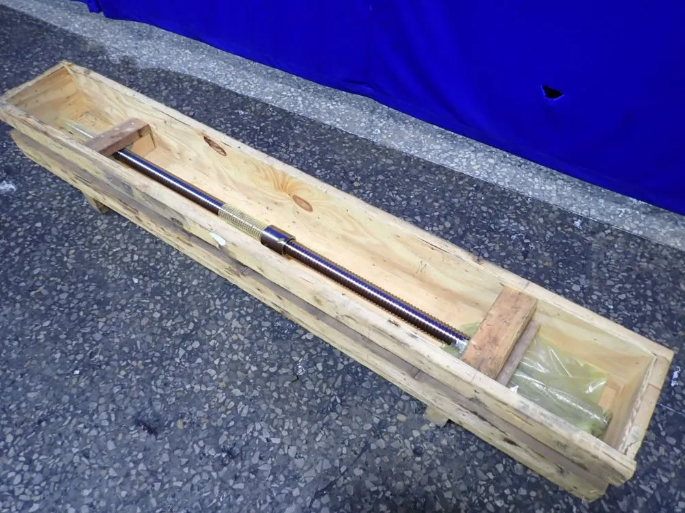 BALL SCREW