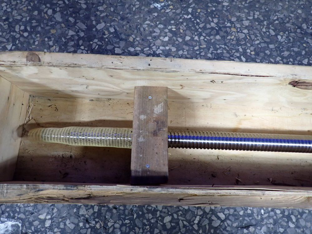 Shuton 79"x2" Ball Screw