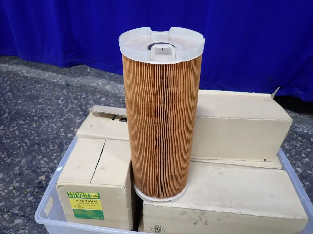 Mann Hummel 14 1/2"x5 1/2" Filters - H15190/16